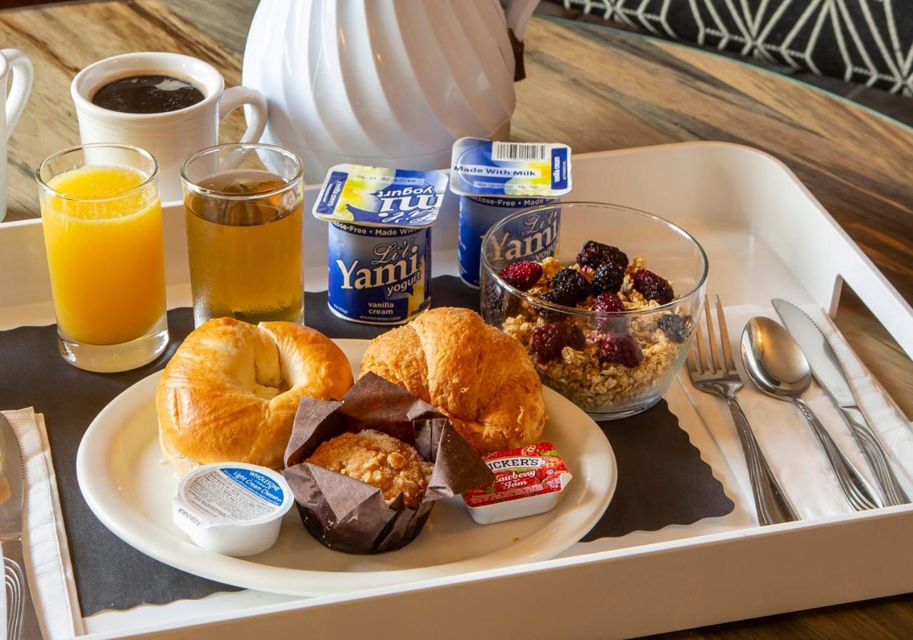 Shearwater Inn Линкън Сити Екстериор снимка